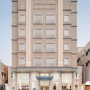 قمر Qamar 3* جدة